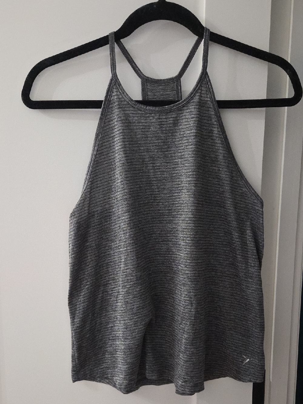 Old Navy Activewear Striped High-Neck Halter Racerback Tank